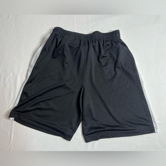 Men’s Mitre Athletic Shorts - Picture 2 of 2